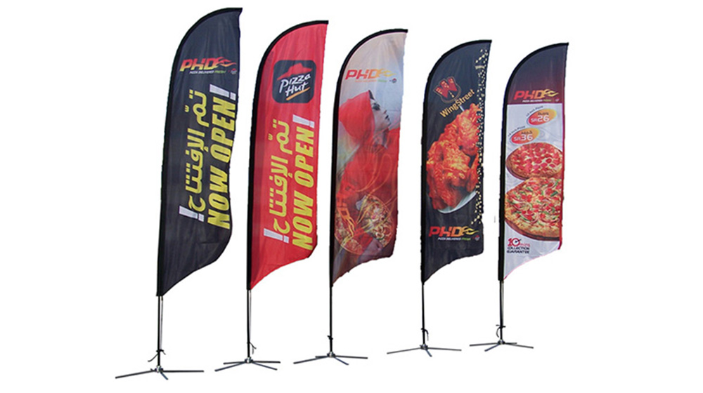 Custom-Blade-Advertising-Flags-03