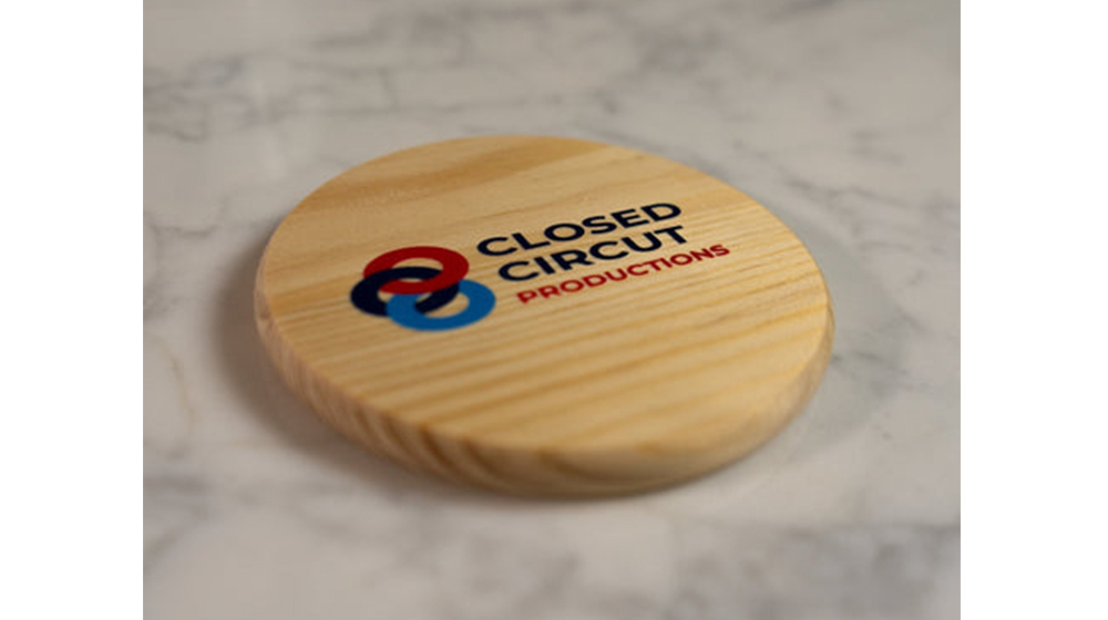 transfer logo sticker on wood lid